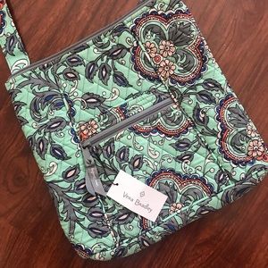 Vera Bradley Hipster Crossbody in Fan Flowers